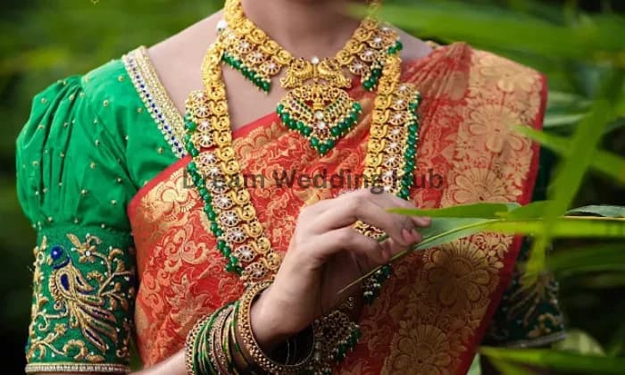 Ariyas Bridal Set Ariyas Bridal Set