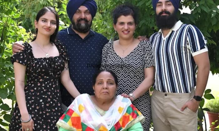 Wedding Clicker Studio Wedding Clicker Studio