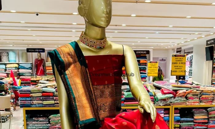 Photllika rental dresses Photllika rental dresses