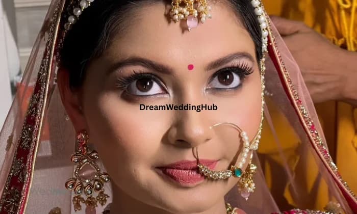 Make up Miracles Make up Miracles