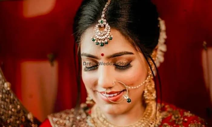 Nashik makeup artist Nashik makeup artist