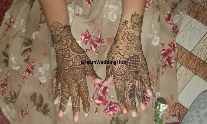 Noor mehndi artist Noor mehndi artist