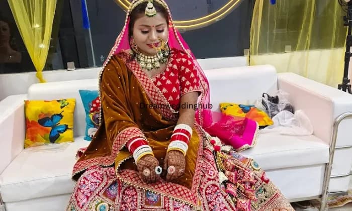 M7 Makeup Studio M7 Makeup Studio