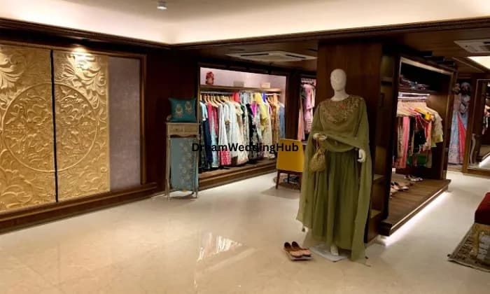 Navvasheen Designer Boutique Navvasheen Designer Boutique