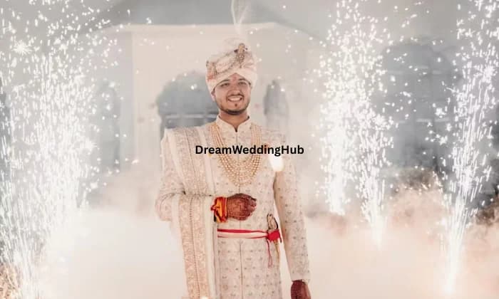 Dawood Khan Tailors and Clothier Dawood Khan Tailors and Clothier