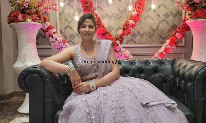 RAJEENAS MYLOOK RAJEENAS MYLOOK