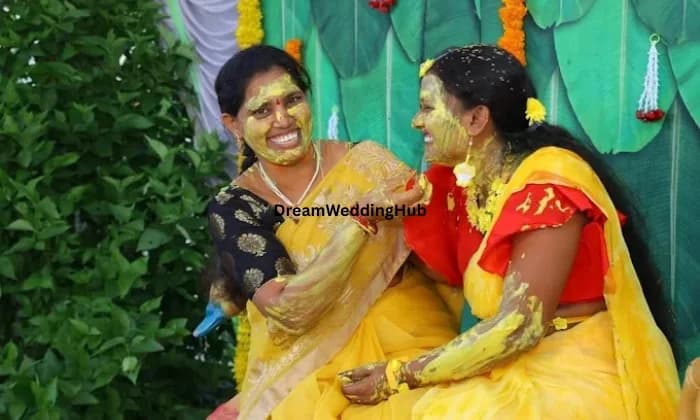 Moinuddin Photography Studio Moinuddin Photography Studio