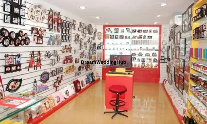 The Royal Palette The Royal Palette