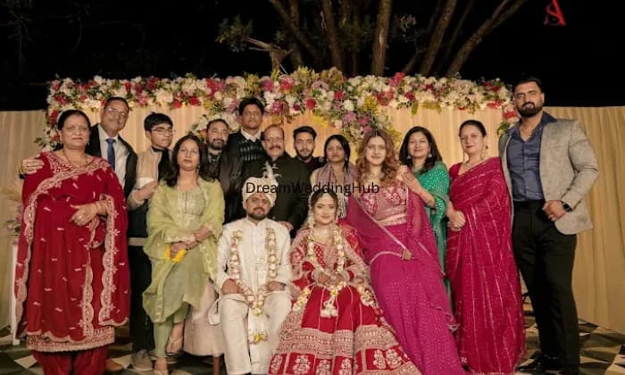 Daman Sondhi Fotos Daman Sondhi Fotos