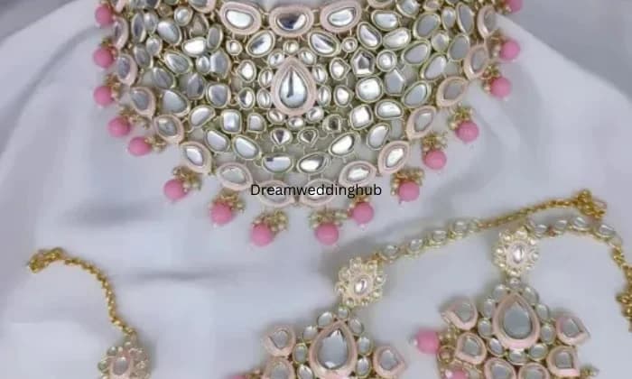 Vennila jewellery Vennila jewellery