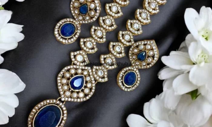 V M JEWELLERS V M JEWELLERS