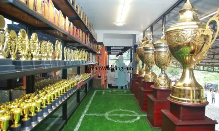 BETTER PRINTS TROPHY BETTER PRINTS TROPHY