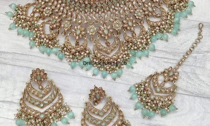 Mia by Tanishq Mia by Tanishq