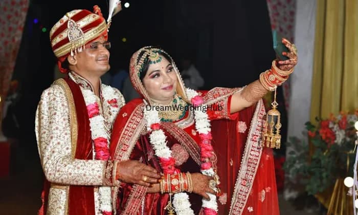 The Apple studio The Apple studio