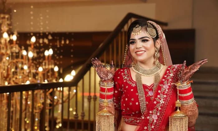 Wow Studio by Mayank Wedding photographer Wow Studio by Mayank Wedding photographer