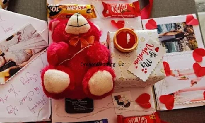 Wrap A Moment Wrap A Moment