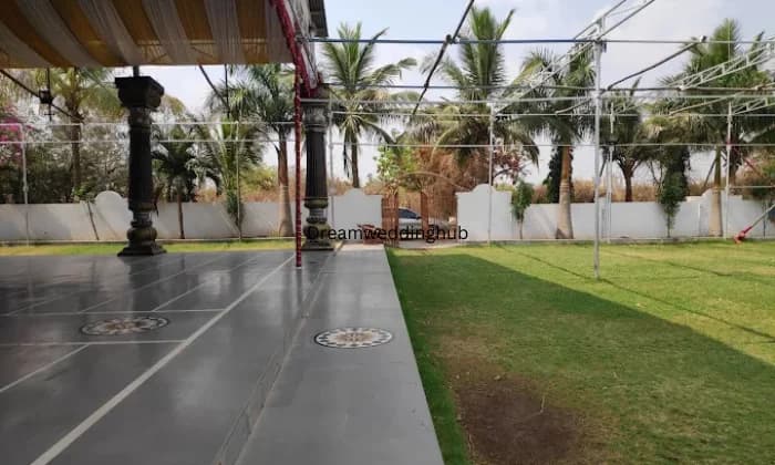 Jamgondi Lawn Jamgondi Lawn