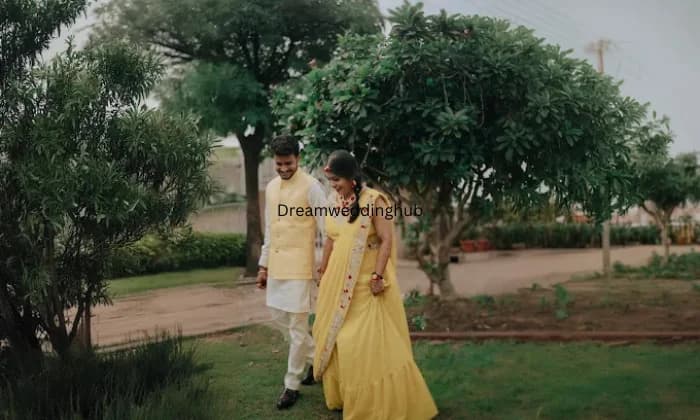 LAKSHMI DURGA Studio LAKSHMI DURGA Studio