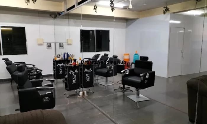 SPOORTI BEAUTY SPOORTI BEAUTY