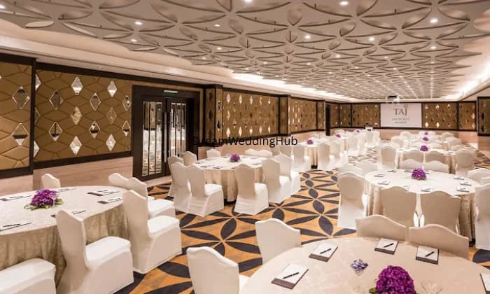 Taj Santacruz Taj Santacruz