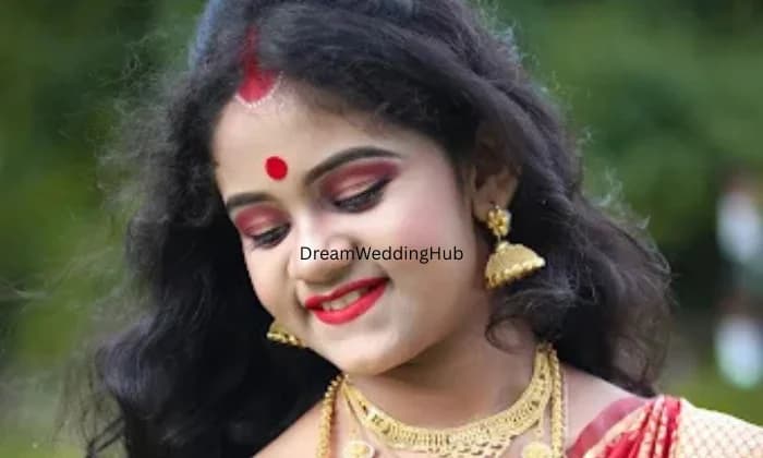 AKSHYAJAA Makeover AKSHYAJAA Makeover