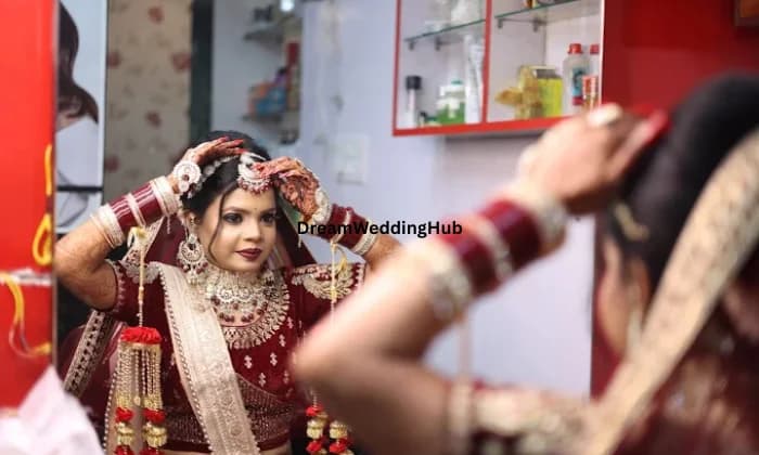 Classy Lady Classy Lady