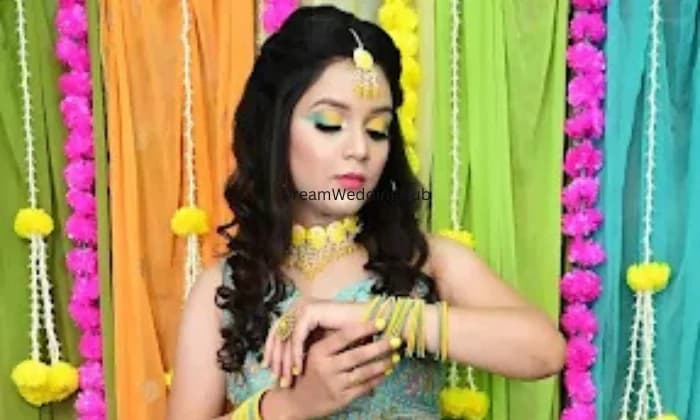 RB MakeUp Studio RB MakeUp Studio