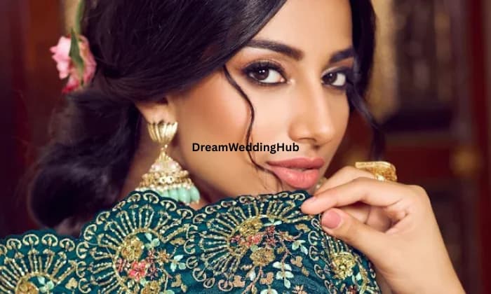 Abhishek Saree Centre Abhishek Saree Centre