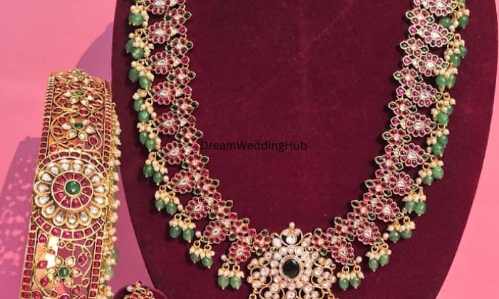 Mia by Tanishq Kakinada Mia by Tanishq Kakinada