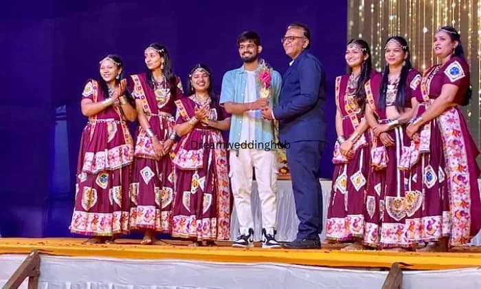 King of Dance Studio King of Dance Studio