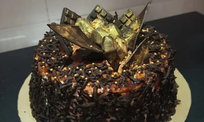 Moms bakery rewa Moms bakery rewa