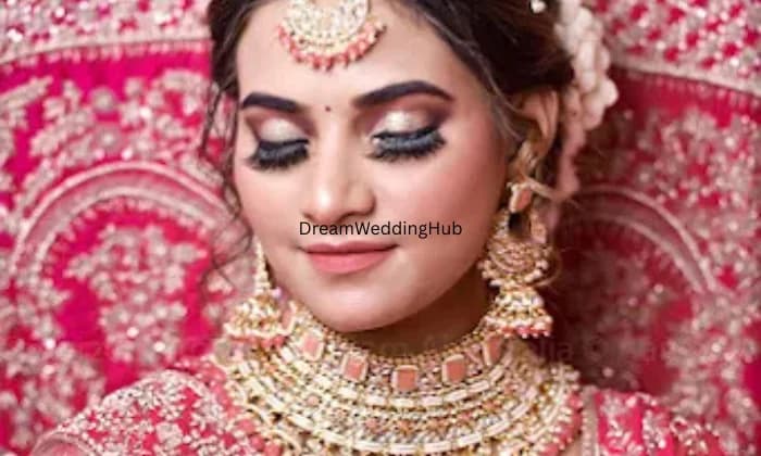 Aarzoo Arora Makeup Studio Aarzoo Arora Makeup Studio