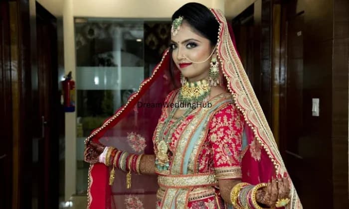 FEMINA your beauty FEMINA your beauty