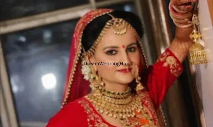 Madhu Beauty Salon Madhu Beauty Salon