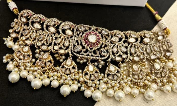 Regalia Luxe by Ila Regalia Luxe by Ila