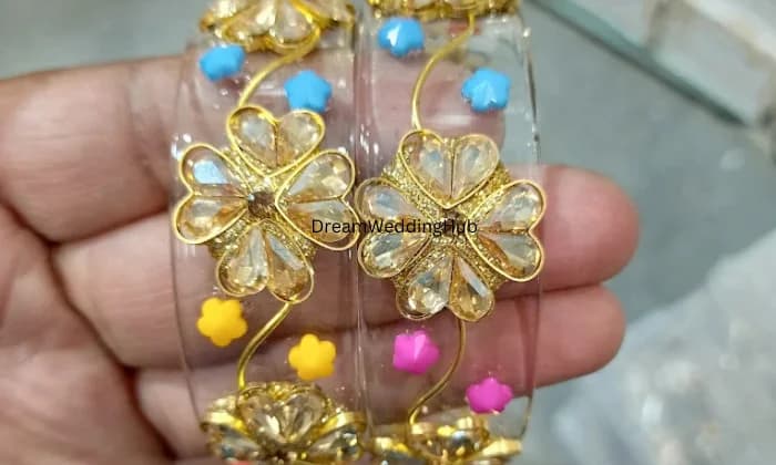 Famous Kangan Stores Famous Kangan Stores