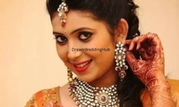 Latha makeup artist Latha makeup artist