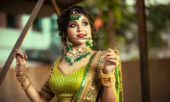 Aparupas Makeover studio Aparupas Makeover studio