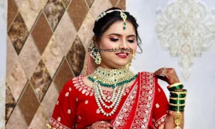 Sushma thorat makeupartist Sushma thorat makeupartist