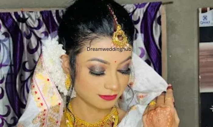 Shristi Makeup Artistry Shristi Makeup Artistry