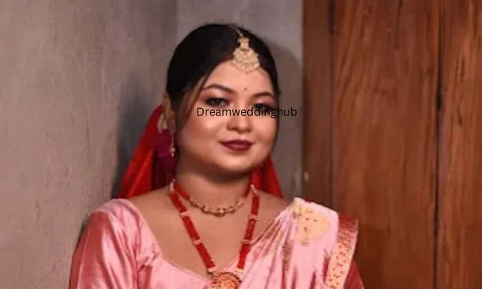 Makeup and Mehendi artist Rinki Makeup and Mehendi artist Rinki