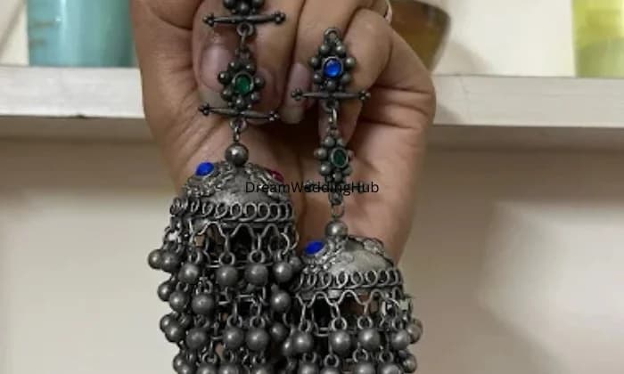 M R Jewellers Karigar M R Jewellers Karigar