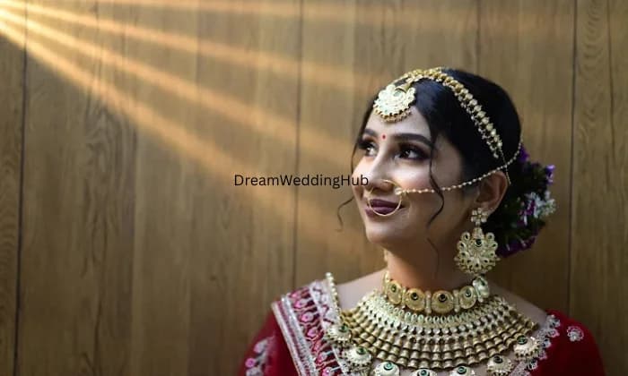 TRIM TREE SALON BRIDAL STUDIO TRIM TREE SALON BRIDAL STUDIO