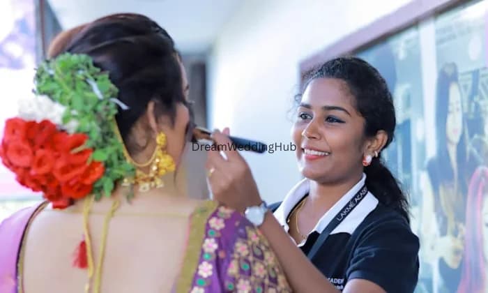 Mirror Magic Makeup Studio Mirror Magic Makeup Studio