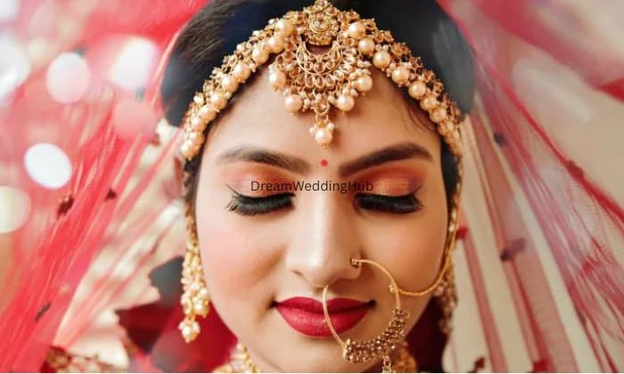 The Glamify Makeup The Glamify Makeup