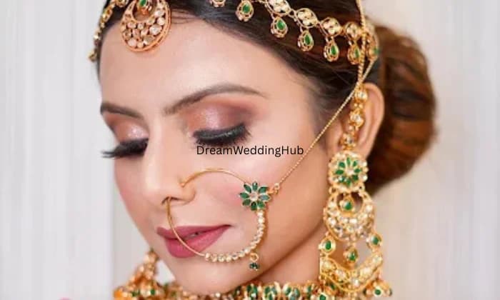 AK Salon Makeup studio AK Salon Makeup studio