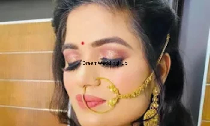 Mahima Udhwani Make up artist Mahima Udhwani Make up artist