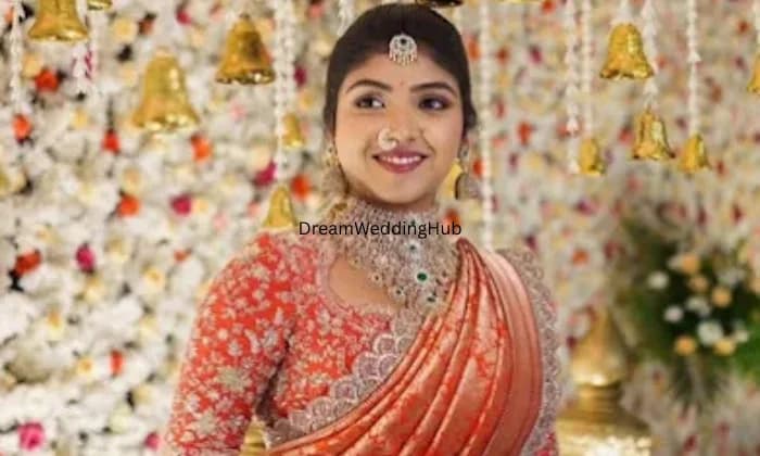 Makeup artist professional Makeup artist professional