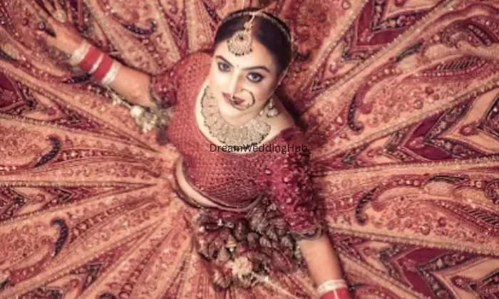 Make A beauty parlor Make A beauty parlor