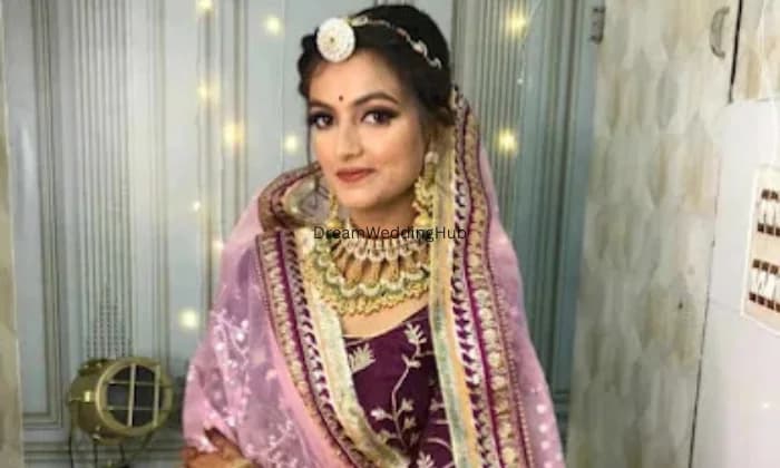 Shraddha Beauty Make Up Studio Shraddha Beauty Make Up Studio